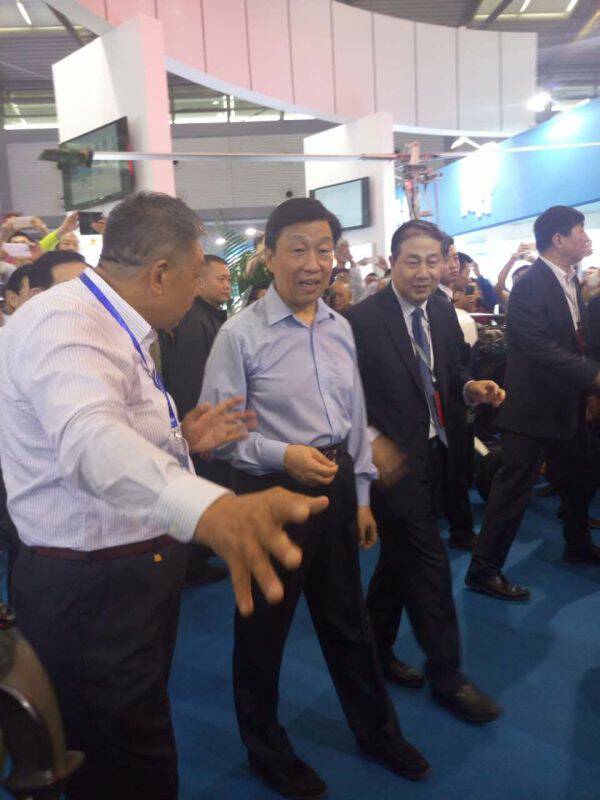 西馳電氣參展中國科協—軍民融合科技創新展覽會(圖3) 西馳電氣參展中國科協—軍民融合科技創新展覽會(圖3)